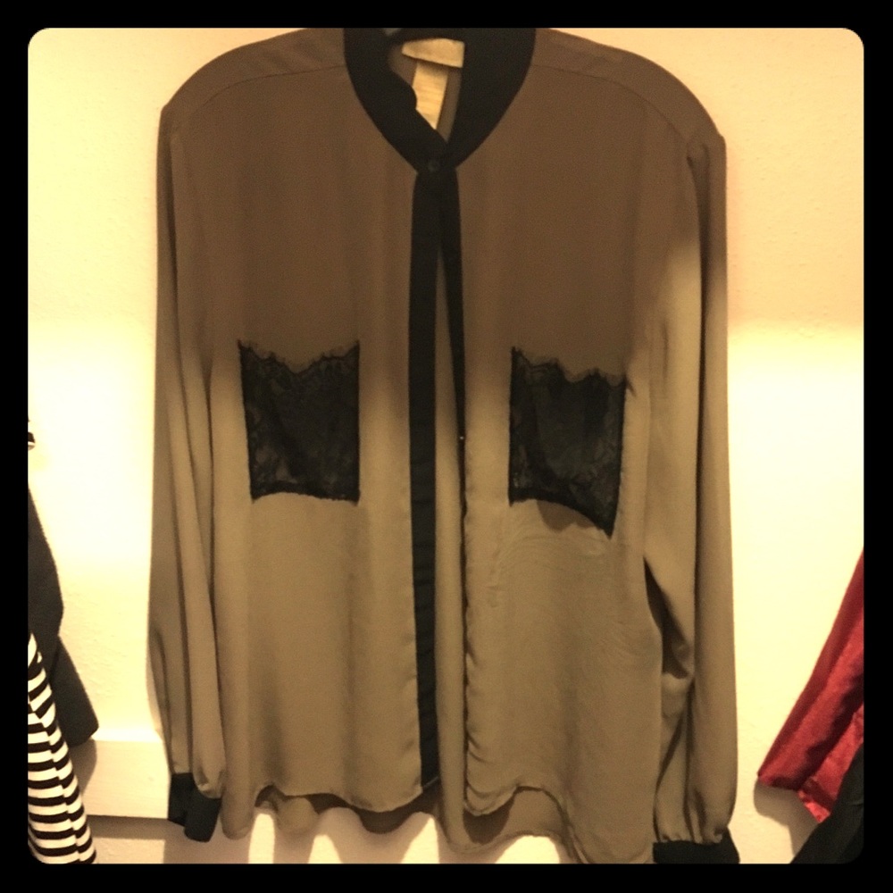 Tina Knowles olive long sleeve blouse